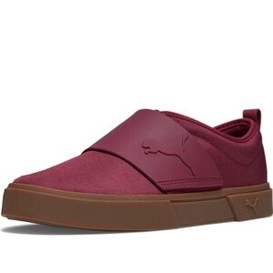 El Rey slip on. Skater shoe! Soft foam insole. See pic for details.